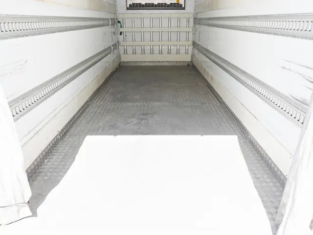 日野 レンジャー 2KG-FC2ABG(2WD)の写真23