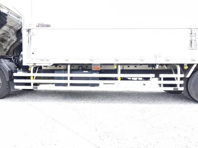 いすゞ フォワード LKG-FTR90S2(2WD)の写真21