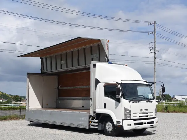 いすゞ フォワード LKG-FTR90S2(2WD)の写真25