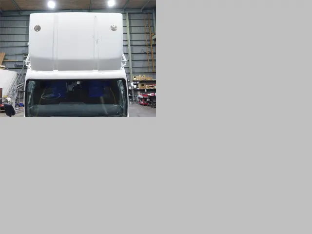 三菱 キャンター TKG-FEB90(2WD)の写真9