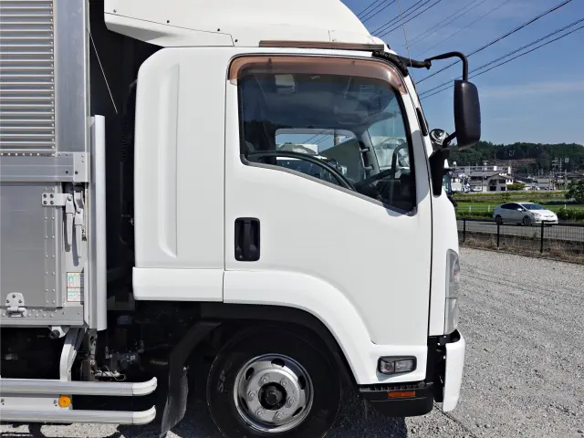 いすゞ フォワード TKG-FRR90S2(2WD)の写真4