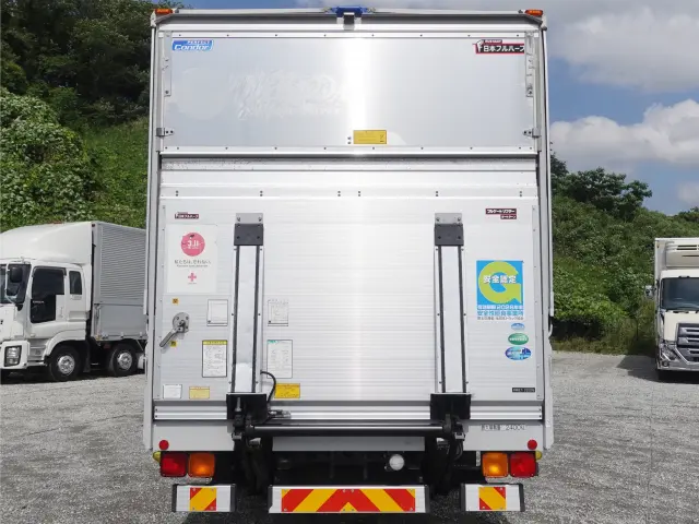 UD コンドル TKG-MK38L(2WD)の写真9
