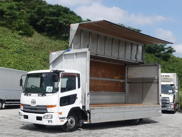 UD コンドル TKG-MK38L(2WD)の写真27