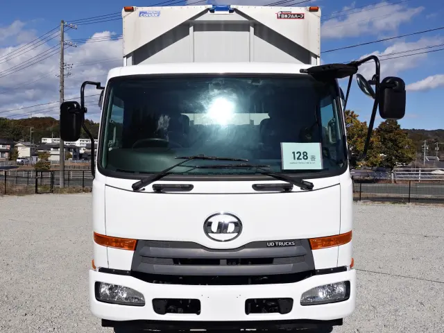 ＵＤ コンドル TKG-MK38L(2WD)の写真3