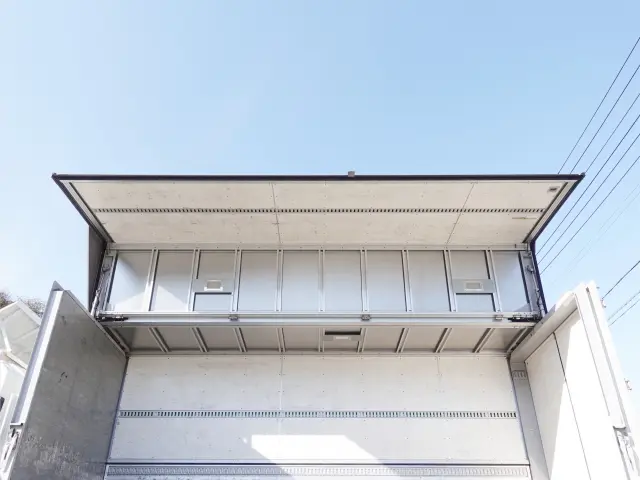 いすゞ フォワード SKG-FRR90S2(2WD)の写真15