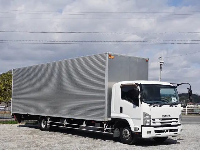 いすゞ フォワード TKG-FRR90T2(2WD)の写真29