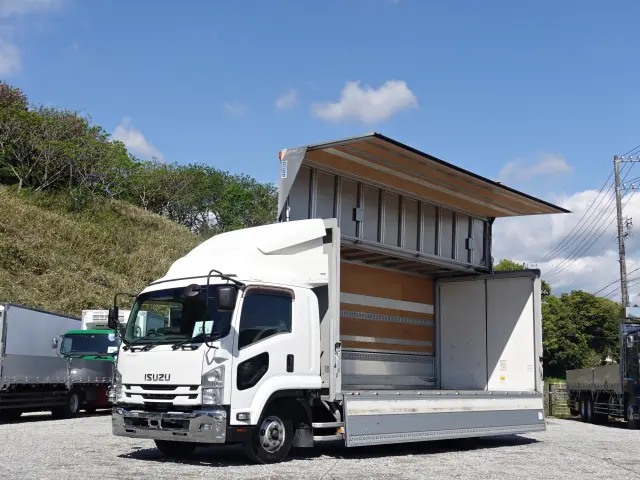 いすゞ フォワード 2RG-FRR90T2(2WD)の写真24