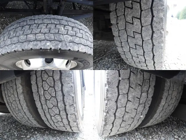 いすゞ ギガ QKG-CYJ77B(8x4)の写真18