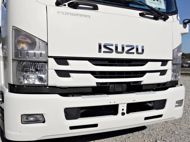 いすゞ フォワード 2RG-FRR90T2(2WD)の写真6