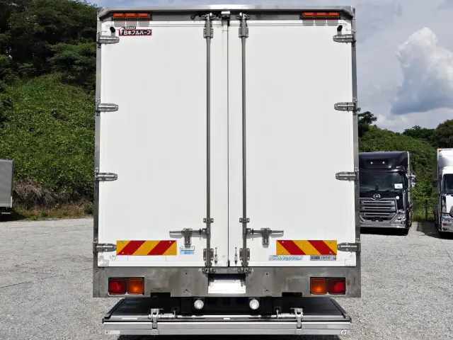 いすゞ フォワード TKG-FRR90T2(2WD)の写真11