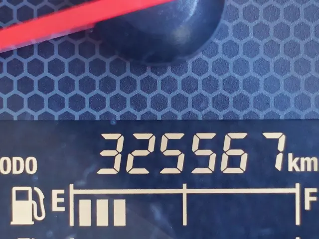 いすゞ フォワード 2RG-FRR90T2(2WD)の写真26