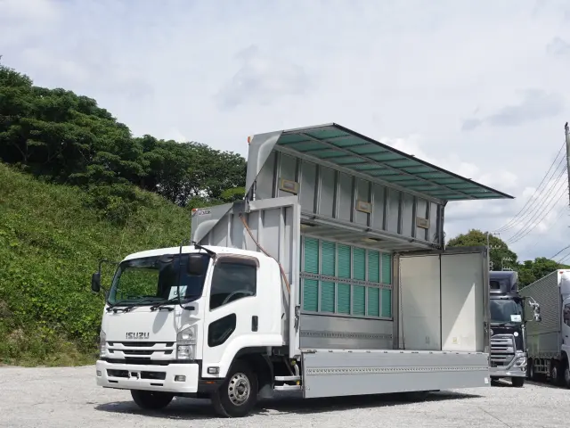 いすゞ フォワード TKG-FRR90T2(2WD)の写真33