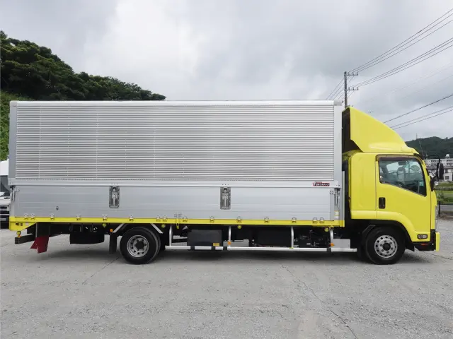 いすゞ フォワード 2RG-FRR90S2(2WD)の写真5