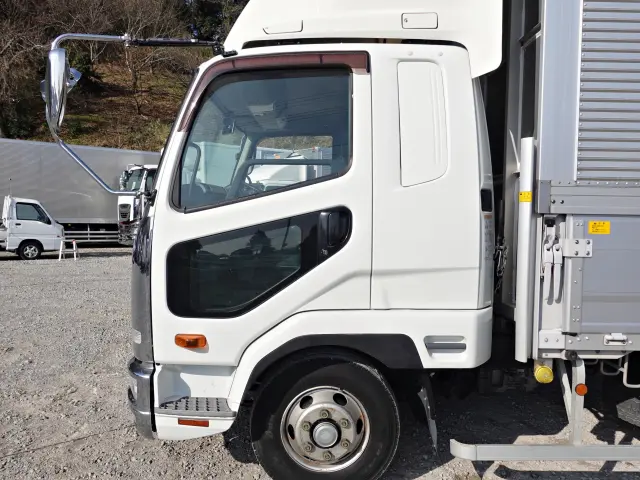 三菱 ファイター 2KG-FK64F(2WD)の写真12