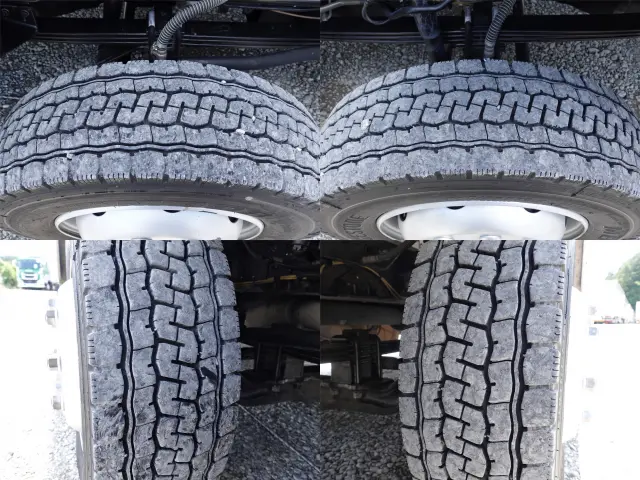 UD クオン QPG-CG5ZA(8x4)の写真18
