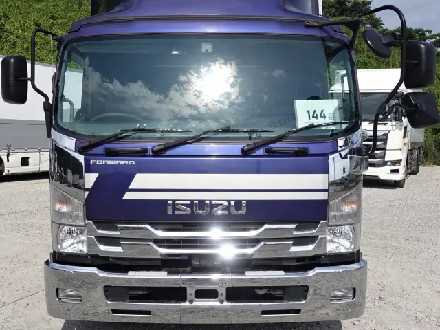 いすゞ フォワード 2RG-FRR90T2(2WD)の写真3