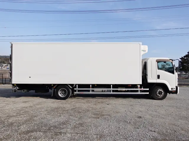 いすゞ フォワード LPG-FTR90T2(2WD)の写真10