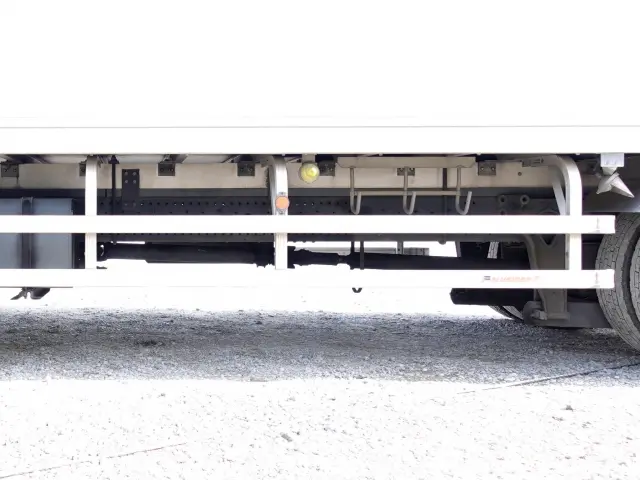 いすゞ フォワード LPG-FTR90T2(2WD)の写真22