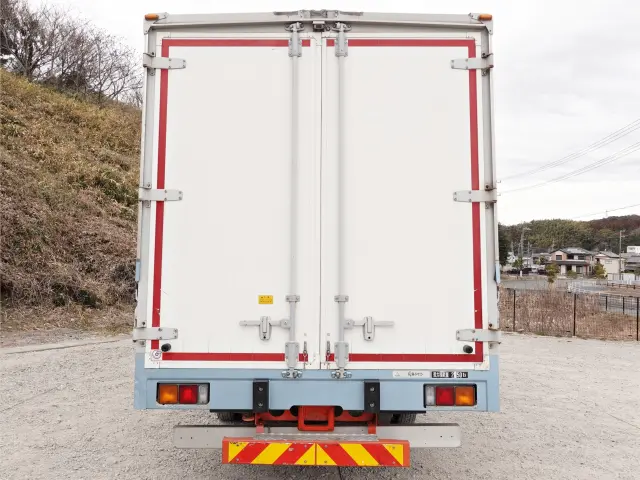 三菱 ファイター TKG-FK64F(2WD)の写真9