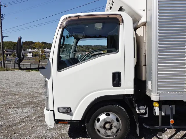 いすゞ エルフ TPG-NPR85AN(2WD)の写真14