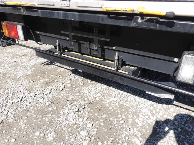 いすゞ エルフ TPG-NPR85AN(2WD)の写真16