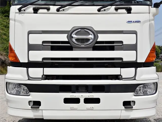 日野 プロフィア QKG-SS1EKAG(6x4)の写真4