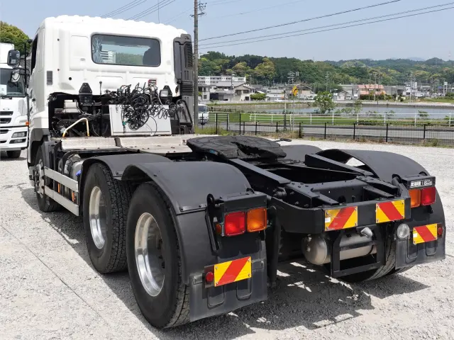 日野 プロフィア QKG-SS1EKAG(6x4)の写真10
