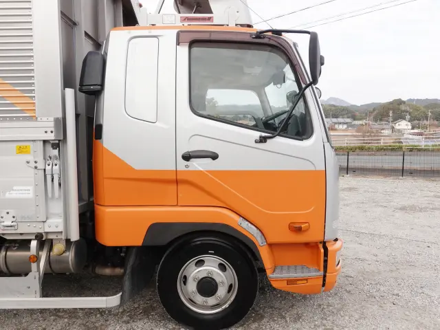 三菱 ファイター TKG-FK64F(2WD)の写真6