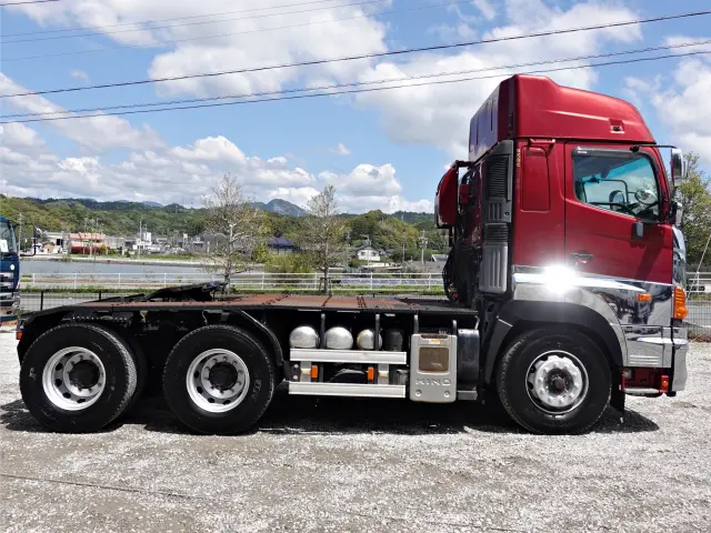 日野 プロフィア QPG-SS1EKDA(6x4)の写真8