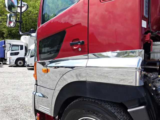 日野 プロフィア QPG-SS1EKDA(6x4)の写真13