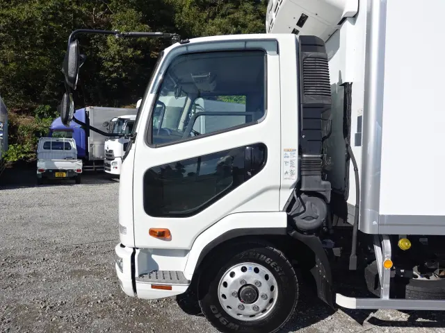 三菱 ファイター 2PG-FK74N(2WD)の写真8