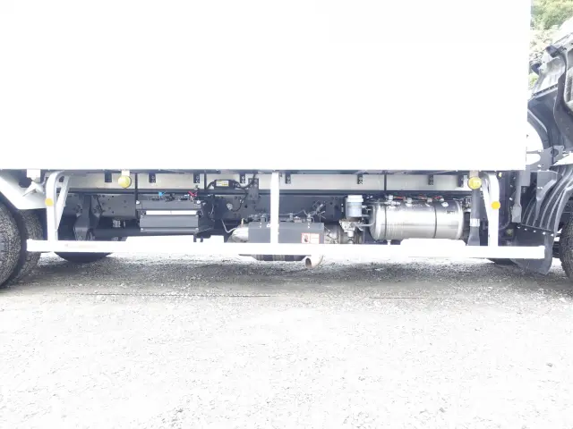 三菱 ファイター 2PG-FK74N(2WD)の写真14