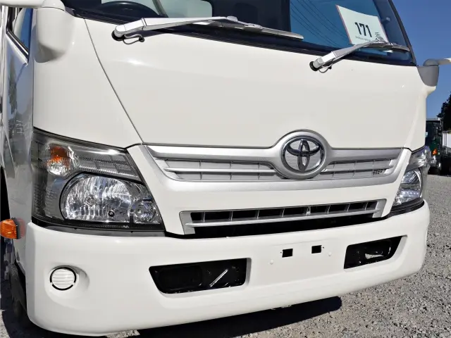 トヨタ ダイナ SKG-XZU710(2WD)の写真5