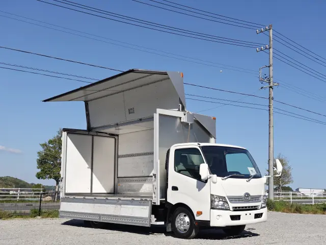 トヨタ ダイナ SKG-XZU710(2WD)の写真28