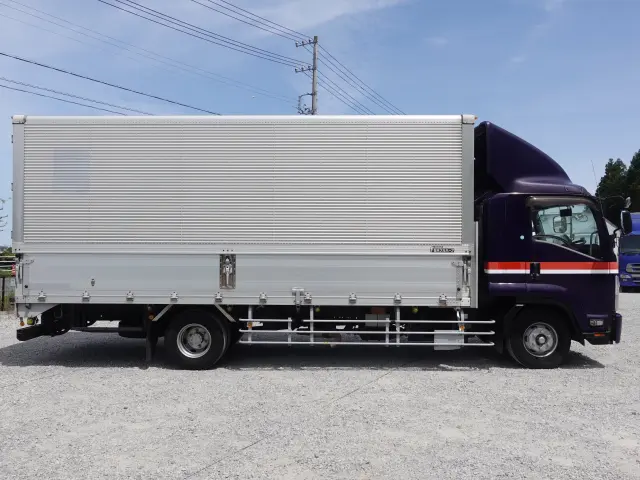 いすゞ フォワード SKG-FSR90S2(2WD)の写真5