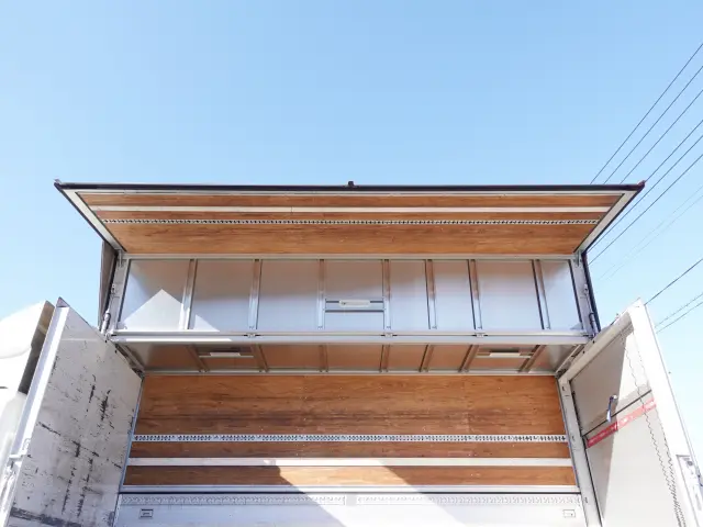 三菱 ファイター TKG-FK61F(2WD)の写真14