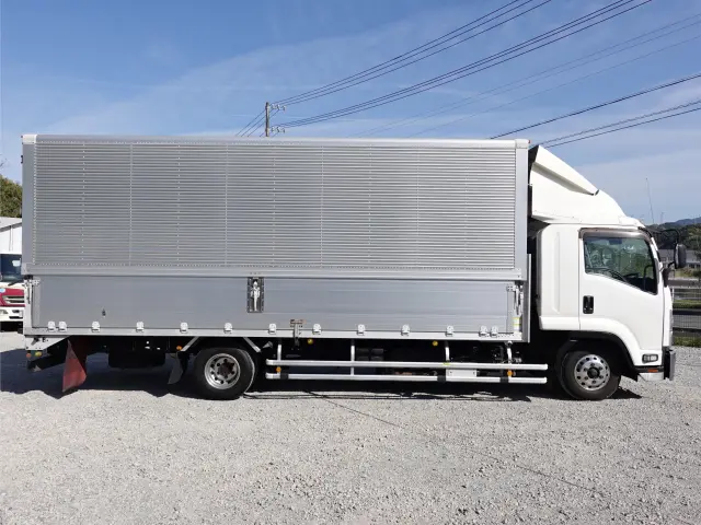 いすゞ フォワード 2RG-FRR90T2(2WD)の写真8