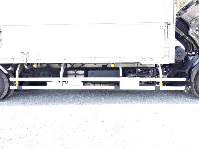 いすゞ フォワード 2RG-FRR90T2(2WD)の写真21