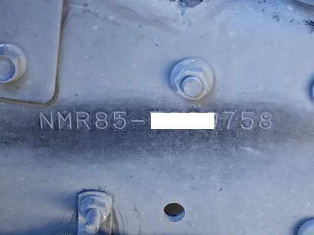 いすゞ エルフ BKG-NMR85AN(2WD)の写真19