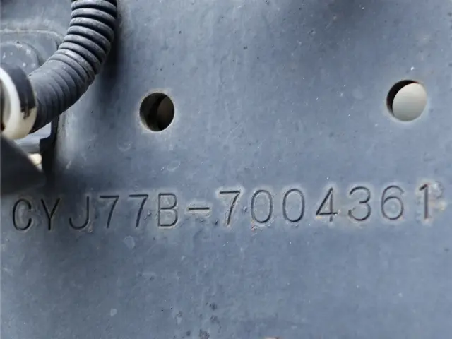 いすゞ ギガ QPG-CYJ77B(8x4)の写真12