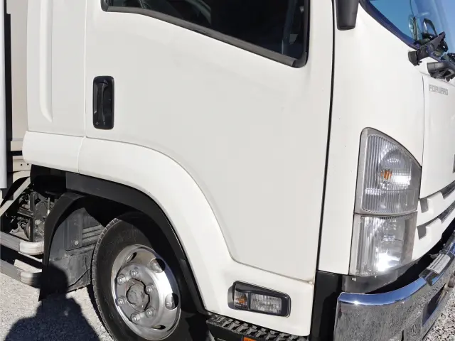 いすゞ フォワード TKG-FRR90S2(2WD)の写真6