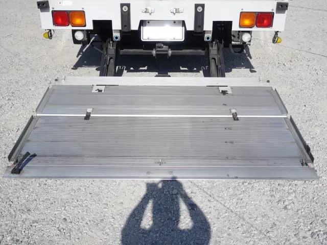 ＵＤ クオン QPG-CG5ZA(2WD)の写真13