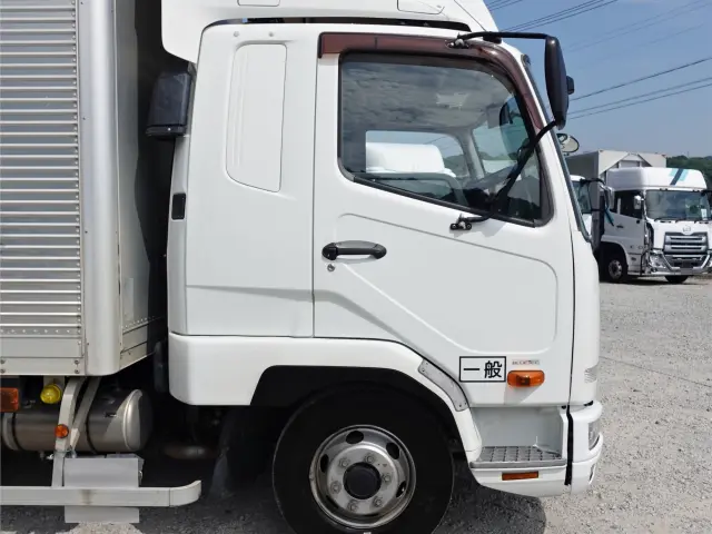 三菱 ファイター TKG-FK61F(2WD)の写真4