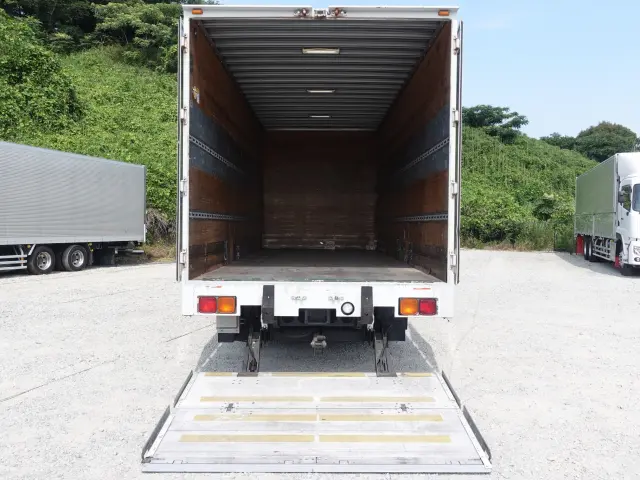 三菱 ファイター TKG-FK61F(2WD)の写真12