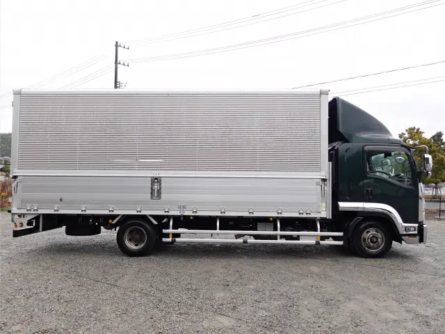 いすゞ フォワード TKG-FRR90T2(2WD)の写真9