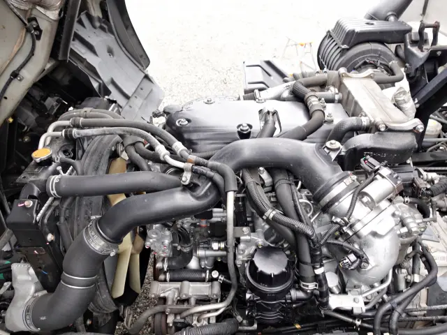 いすゞ フォワード TKG-FRR90T2(2WD)の写真16