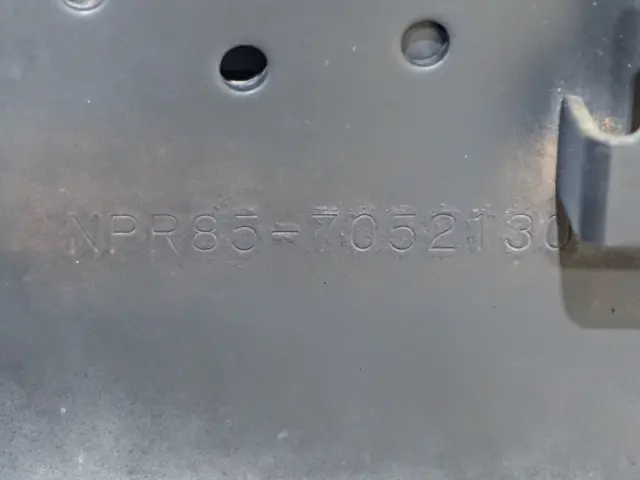 いすゞ エルフ TRG-NPR85AN(2WD)の写真11