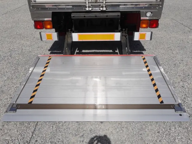 三菱 ファイター SKG-FK72FY(2WD)の写真16