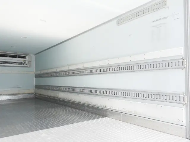 三菱 ファイター SKG-FK72FY(2WD)の写真18