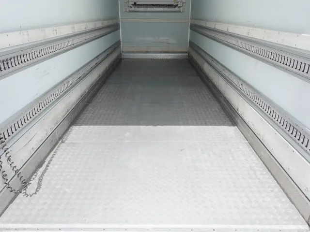 三菱 ファイター SKG-FK72FY(2WD)の写真20